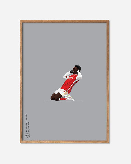 Fodbold plakat med spiller i rød og hvid Arsenal-trøje, jubler på knæ, egetræsramme