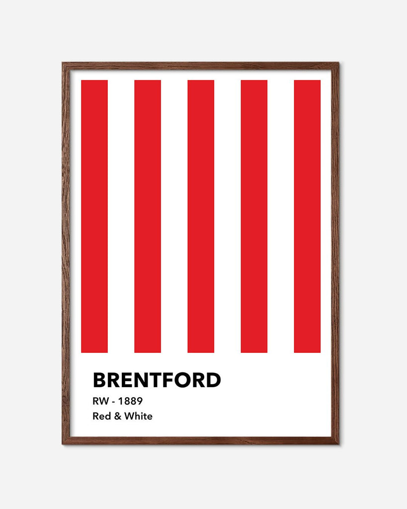 En Brentford F.C. fodbold plakat med deres røde og hvide striber fra Colors kollektionen i en mørk egetræsramme - Olé Olé