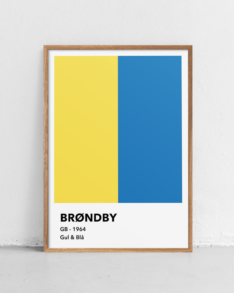 En Brøndby I.F. fodbold plakat med deres gule og blå farver fra Colors kollektionen stående på et gulv - Olé Olé