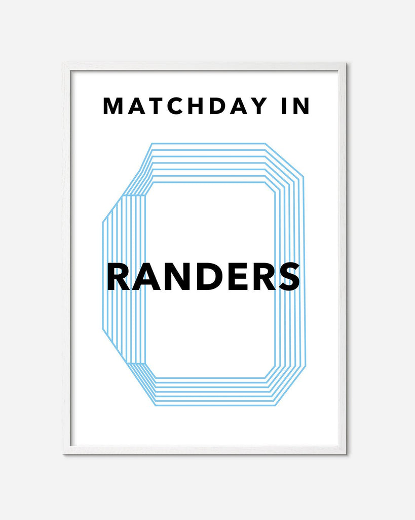 En Randers F.C. fodbold plakat med Randers Stadion fra Matchday kollektionen i en hvid egetræsramme - Olé Olé