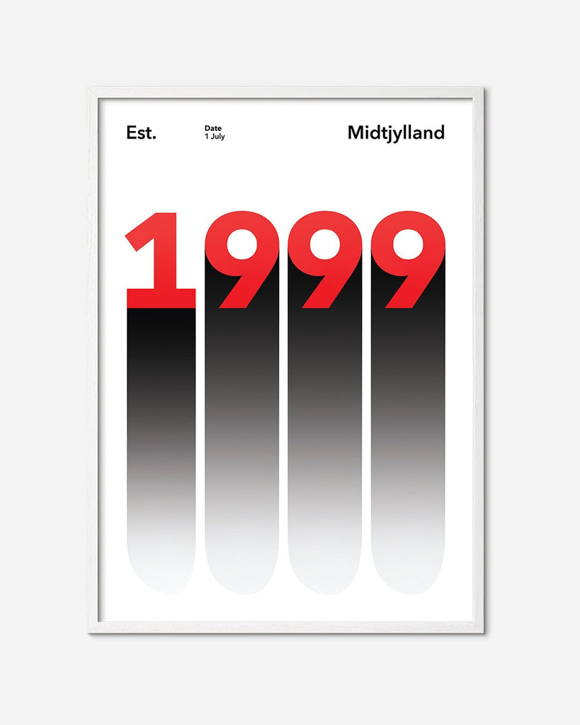 En Midtjylland fodbold plakat med deres etableringsår 1999 fra Established kollektionen i en hvid egetræsramme - Olé Olé