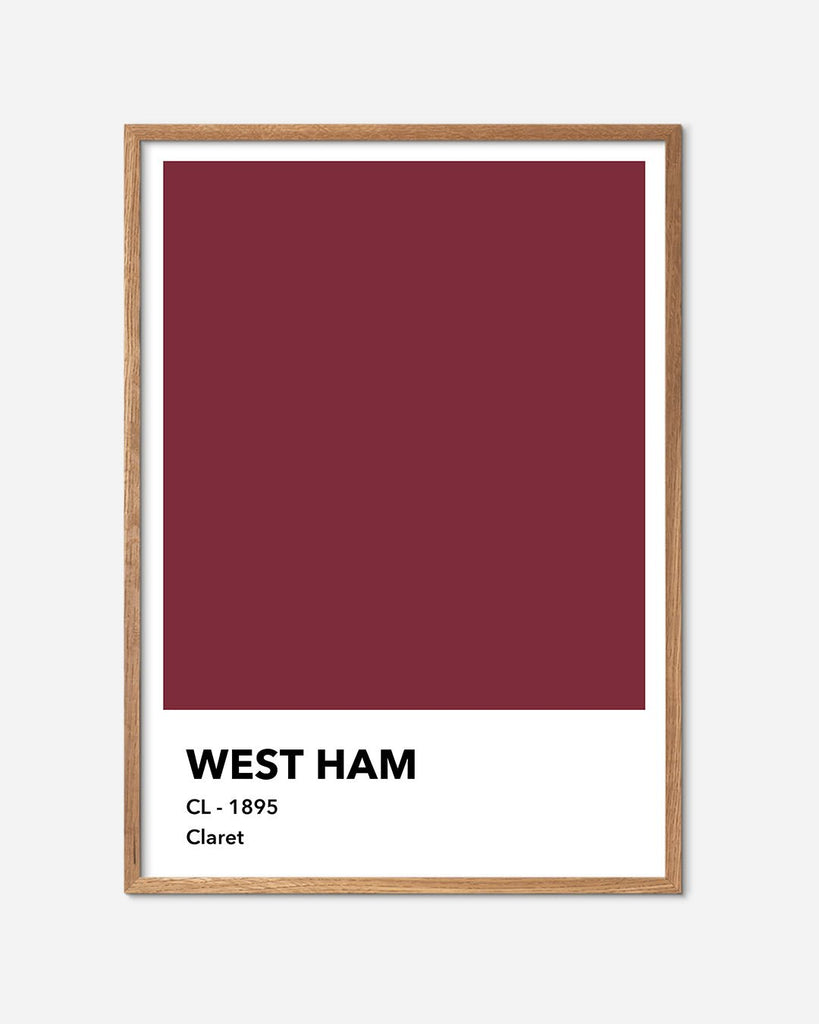 En West Ham F.C. fodbold plakat med deres bordeaux farve fra Colors kollektionen i en egetræsramme - Olé Olé