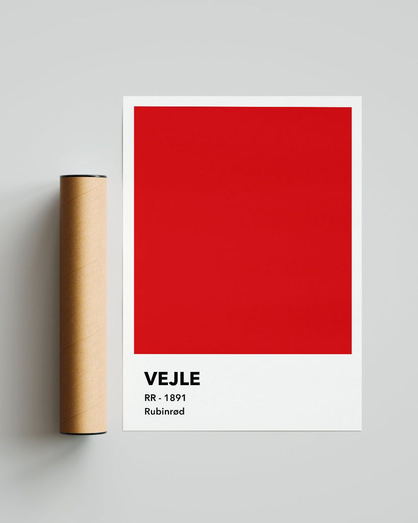 En VB fodbold plakat med deres rubinrøde farve fra Colors kollektionen ved siden af emballage - Olé Olé